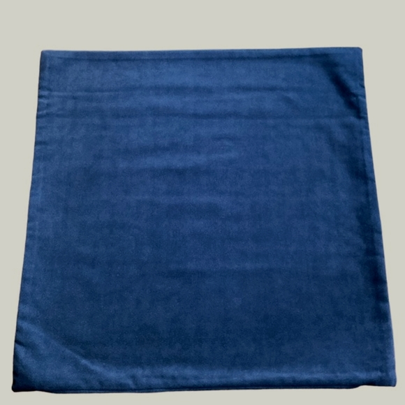 Custom Accent Pillow Cover ( 2 Available) Approx.  24" X 24" - Picture 3 of 4